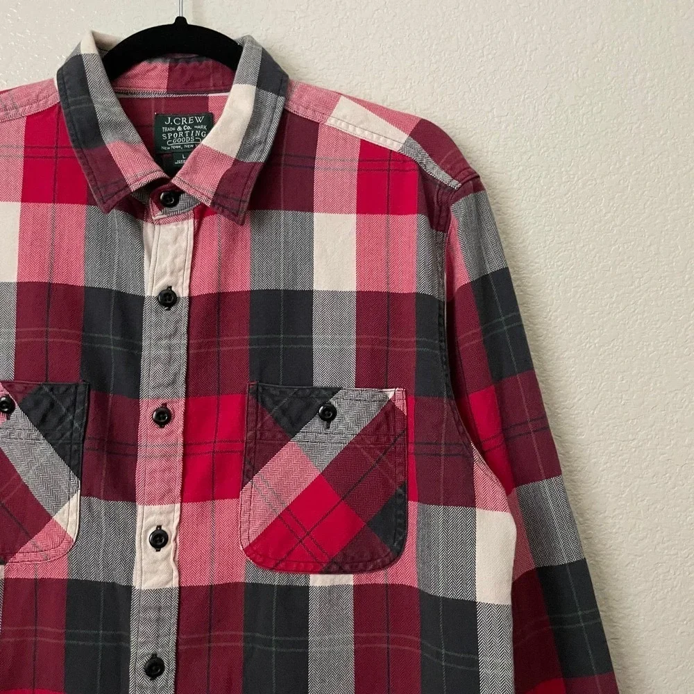 J. Crew Shirt Mens Large Red‎ Black Buffalo Plaid Flannel Long Sleeve Button Up